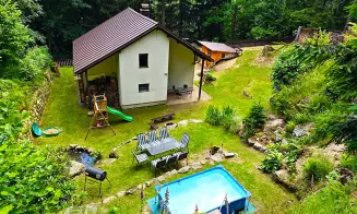 JANOV NAD NISOU - chalupa - foto číslo 1