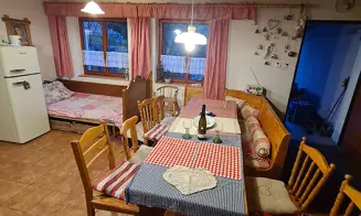 ÚJEZDEC U LUHAČOVIC - chalupa na samotě - foto číslo 3