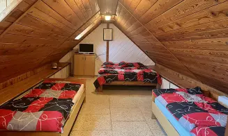 PULKOV - chalupa - foto číslo 1