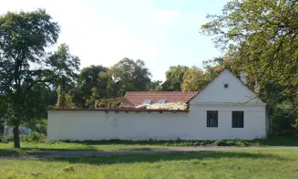 TRSTĚNICE - HÁJOVNA Z ROKU 1630 L.P.