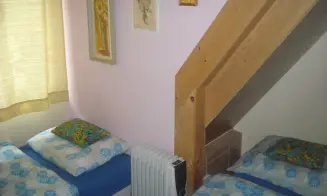 JEDOVNICE  - chata - foto číslo 1