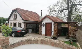 DYJÁKOVICE - chalupa - hlavní obrázek