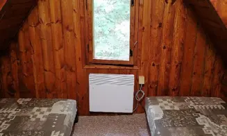 JEDOVNICE -  chata - foto číslo 1