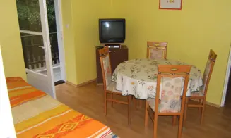 VRANOVSKÁ PŘEHRADA - apartmánový dům - foto číslo 10