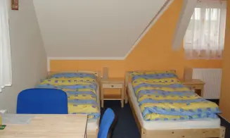 BENEŠOV - PAVLOV - chalupa - foto číslo 2