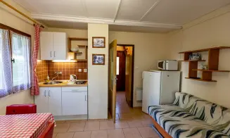 VRANOVSKÁ PŘEHRADA - chatový areál - foto číslo 4