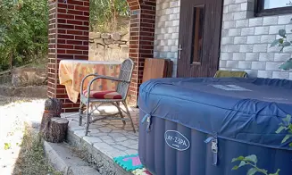 ÚJEZDEC U OSVĚTIMAN -  chata - foto číslo 4