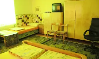 MORKŮVKY- rekreační dům se zapuštěným bazénem - foto číslo 5