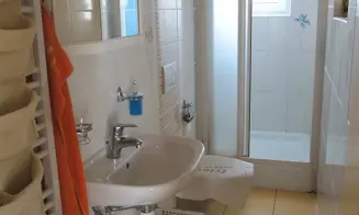 MORKŮVKY- rekreační dům se zapuštěným bazénem - foto číslo 12