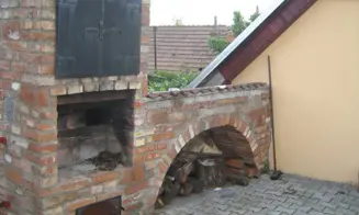 MUTĚNICE - chata - vinný sklípek - foto číslo 11