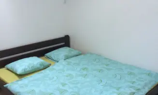 MUTĚNICE - sklípek - foto číslo 4