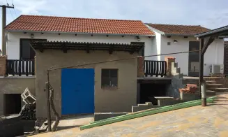 MUTĚNICE - vinný sklep - foto číslo 12