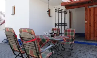 MUTĚNICE - vinný sklep - foto číslo 11