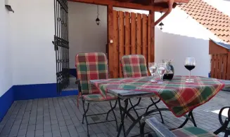 MUTĚNICE - vinný sklep - foto číslo 16