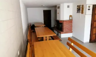 MUTĚNICE - vinný sklípek - foto číslo 4