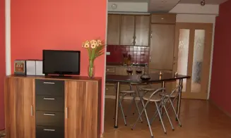 MUTĚNICE - rekr. dům bez majitele - foto číslo 13