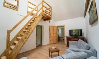 POLICE -  chalupa - foto číslo 19