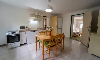 POLICE -  chalupa - foto číslo 11