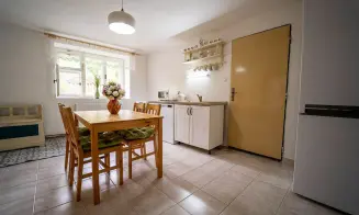 POLICE -  chalupa - foto číslo 17