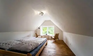 POLICE -  chalupa - foto číslo 4