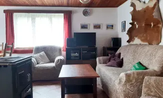 BŘESTEK - chata - foto číslo 1