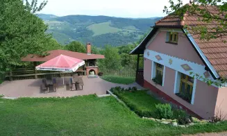 ŠTÍTNÁ NAD VLÁŘÍ - chalupa - hlavní obrázek