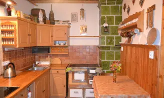 ŠTÍTNÁ NAD VLÁŘÍ - chalupa - foto číslo 5