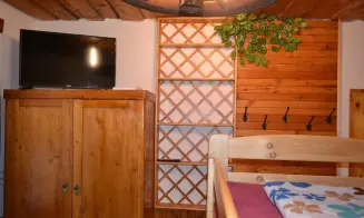 ŠTÍTNÁ NAD VLÁŘÍ - chalupa - foto číslo 25