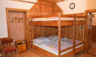 ŠTÍTNÁ NAD VLÁŘÍ - chalupa - foto číslo 14