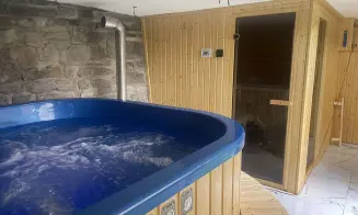 ŠTÍTNÁ NAD VLÁŘÍ - chalupa - foto číslo 13