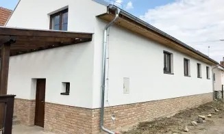 VELKÉ BÍLOVICE *** -  vinný sklep - foto číslo 2