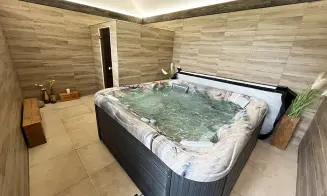 HORNÍ OLEŠNICE - chalupa - foto číslo 7