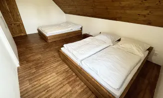 HORNÍ OLEŠNICE - chalupa - foto číslo 18