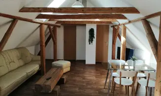 HORNÍ OLEŠNICE - chalupa - foto číslo 14