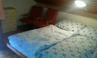 STARÉ BUKY - chata s bazénem - foto číslo 1