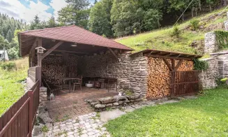 DOLNÍ DVŮR - chalupa - foto číslo 4