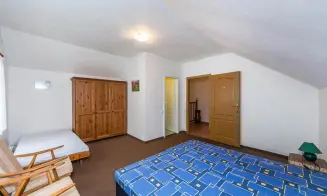 DOLNÍ DVŮR - chalupa - foto číslo 7