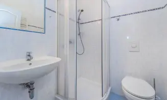 DOLNÍ DVŮR - chalupa - foto číslo 21