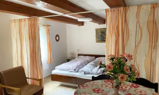 JESTŘABÍ - chalupa - foto číslo 10