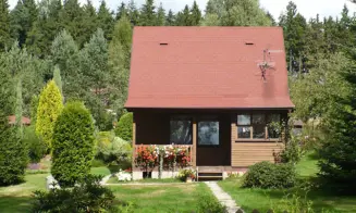 MOSTEK  *** - chata se zapuštěným bazénem - foto číslo 14