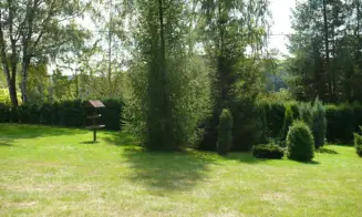 MOSTEK  *** - chata se zapuštěným bazénem - foto číslo 5