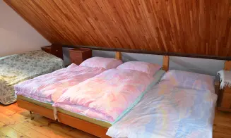 PONIKLÁ *** - chalupa - foto číslo 14