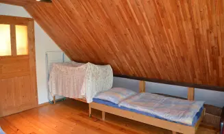 PONIKLÁ *** - chalupa - foto číslo 9