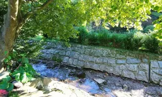 LHOTA U TRUTNOVA *** - apartmán - foto číslo 1