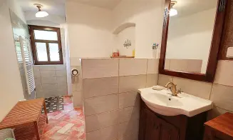 HORNÍ BLATNÁ - chata - foto číslo 23