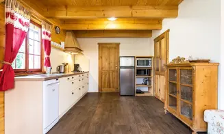 HÁJ - roubenka - foto číslo 14