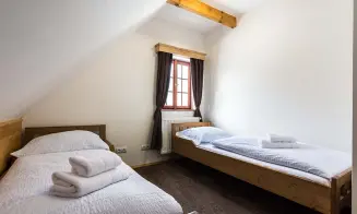 HÁJ - roubenka - foto číslo 39