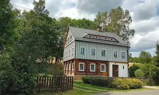 JIŘETÍN POD JEDLOVOU - ROZHLED - chalupa