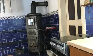 JIŘETÍN POD JEDLOVOU - ROZHLED - chalupa - foto číslo 32