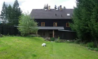 DOLNÍ PODLUŽÍ - chalupa